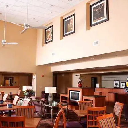 Hampton Inn & Suites Moline-Quad City Int\'L Aprt 