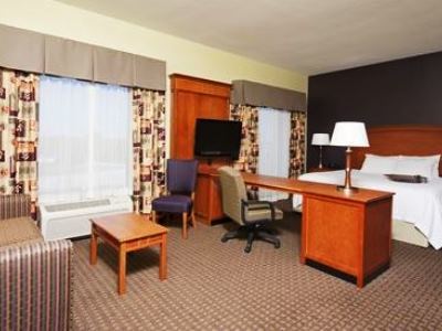 Hampton & Moline-quad Int'l Aprt Hotel Moline